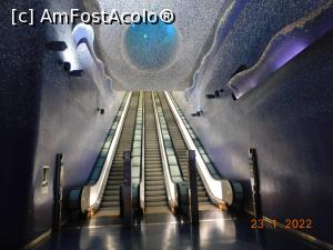 [P14] Staţia de metrou Toledo » foto by irinad
 - 
<span class="allrVoted glyphicon glyphicon-heart hidden" id="av1308037"></span>
<a class="m-l-10 hidden" id="sv1308037" onclick="voting_Foto_DelVot(,1308037,23655)" role="button">șterge vot <span class="glyphicon glyphicon-remove"></span></a>
<a id="v91308037" class=" c-red"  onclick="voting_Foto_SetVot(1308037)" role="button"><span class="glyphicon glyphicon-heart-empty"></span> <b>LIKE</b> = Votează poza</a> <img class="hidden"  id="f1308037W9" src="/imagini/loader.gif" border="0" /><span class="AjErrMes hidden" id="e1308037ErM"></span>