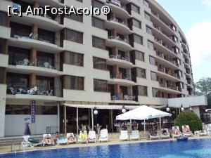 [P11] hotelul si piscina » foto by Flaviu96
 - 
<span class="allrVoted glyphicon glyphicon-heart hidden" id="av962640"></span>
<a class="m-l-10 hidden" id="sv962640" onclick="voting_Foto_DelVot(,962640,23679)" role="button">șterge vot <span class="glyphicon glyphicon-remove"></span></a>
<a id="v9962640" class=" c-red"  onclick="voting_Foto_SetVot(962640)" role="button"><span class="glyphicon glyphicon-heart-empty"></span> <b>LIKE</b> = Votează poza</a> <img class="hidden"  id="f962640W9" src="/imagini/loader.gif" border="0" /><span class="AjErrMes hidden" id="e962640ErM"></span>