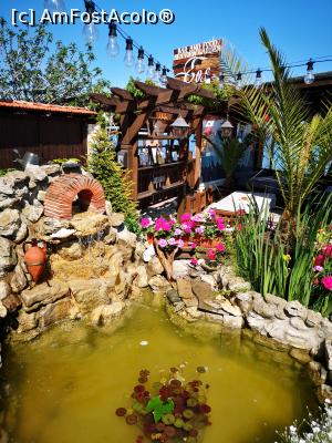[P19] Restaurant Emona » foto by crismis
 - 
<span class="allrVoted glyphicon glyphicon-heart hidden" id="av1322385"></span>
<a class="m-l-10 hidden" id="sv1322385" onclick="voting_Foto_DelVot(,1322385,23685)" role="button">șterge vot <span class="glyphicon glyphicon-remove"></span></a>
<a id="v91322385" class=" c-red"  onclick="voting_Foto_SetVot(1322385)" role="button"><span class="glyphicon glyphicon-heart-empty"></span> <b>LIKE</b> = Votează poza</a> <img class="hidden"  id="f1322385W9" src="/imagini/loader.gif" border="0" /><span class="AjErrMes hidden" id="e1322385ErM"></span>
