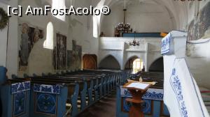 [P08] Imagine de la est la vest, din locul fostului altar catolic spre peretele vestic unde în sec. XVIII s-a construit corul (balconul) vestic peste picturile murale care erau deja acoperite cu var în urma reformei. De asemenea, din aceeași perioadă datează mobilierul albastru de lemn. » foto by Lucien
 - 
<span class="allrVoted glyphicon glyphicon-heart hidden" id="av966982"></span>
<a class="m-l-10 hidden" id="sv966982" onclick="voting_Foto_DelVot(,966982,23738)" role="button">șterge vot <span class="glyphicon glyphicon-remove"></span></a>
<a id="v9966982" class=" c-red"  onclick="voting_Foto_SetVot(966982)" role="button"><span class="glyphicon glyphicon-heart-empty"></span> <b>LIKE</b> = Votează poza</a> <img class="hidden"  id="f966982W9" src="/imagini/loader.gif" border="0" /><span class="AjErrMes hidden" id="e966982ErM"></span>