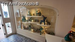 [P10] Ristorante Pizzeria Tasso, Sorrento - interioare » foto by Dragoș_MD
 - 
<span class="allrVoted glyphicon glyphicon-heart hidden" id="av1529717"></span>
<a class="m-l-10 hidden" id="sv1529717" onclick="voting_Foto_DelVot(,1529717,23744)" role="button">șterge vot <span class="glyphicon glyphicon-remove"></span></a>
<a id="v91529717" class=" c-red"  onclick="voting_Foto_SetVot(1529717)" role="button"><span class="glyphicon glyphicon-heart-empty"></span> <b>LIKE</b> = Votează poza</a> <img class="hidden"  id="f1529717W9" src="/imagini/loader.gif" border="0" /><span class="AjErrMes hidden" id="e1529717ErM"></span>