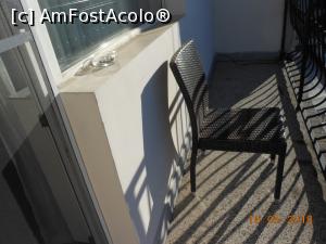 [P22] Hotel Bononia - Camera 401. Balconul și locul de fumat.  » foto by iulianic
 - 
<span class="allrVoted glyphicon glyphicon-heart hidden" id="av969038"></span>
<a class="m-l-10 hidden" id="sv969038" onclick="voting_Foto_DelVot(,969038,23765)" role="button">șterge vot <span class="glyphicon glyphicon-remove"></span></a>
<a id="v9969038" class=" c-red"  onclick="voting_Foto_SetVot(969038)" role="button"><span class="glyphicon glyphicon-heart-empty"></span> <b>LIKE</b> = Votează poza</a> <img class="hidden"  id="f969038W9" src="/imagini/loader.gif" border="0" /><span class="AjErrMes hidden" id="e969038ErM"></span>