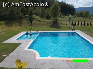 [P18] Piscina » foto by elviramvio
 - 
<span class="allrVoted glyphicon glyphicon-heart hidden" id="av970509"></span>
<a class="m-l-10 hidden" id="sv970509" onclick="voting_Foto_DelVot(,970509,23783)" role="button">șterge vot <span class="glyphicon glyphicon-remove"></span></a>
<a id="v9970509" class=" c-red"  onclick="voting_Foto_SetVot(970509)" role="button"><span class="glyphicon glyphicon-heart-empty"></span> <b>LIKE</b> = Votează poza</a> <img class="hidden"  id="f970509W9" src="/imagini/loader.gif" border="0" /><span class="AjErrMes hidden" id="e970509ErM"></span>