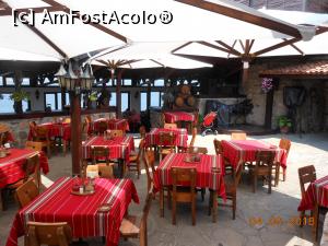 [P03] Sozopol - Restaurant 'Moara de vânt'. O parte din terasa mare.  » foto by iulianic
 - 
<span class="allrVoted glyphicon glyphicon-heart hidden" id="av976155"></span>
<a class="m-l-10 hidden" id="sv976155" onclick="voting_Foto_DelVot(,976155,23791)" role="button">șterge vot <span class="glyphicon glyphicon-remove"></span></a>
<a id="v9976155" class=" c-red"  onclick="voting_Foto_SetVot(976155)" role="button"><span class="glyphicon glyphicon-heart-empty"></span> <b>LIKE</b> = Votează poza</a> <img class="hidden"  id="f976155W9" src="/imagini/loader.gif" border="0" /><span class="AjErrMes hidden" id="e976155ErM"></span>