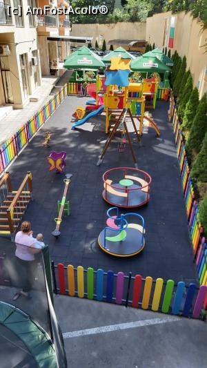 [P04] Loc de joaca Prestige Aqua park » foto by Azaleea
 - 
<span class="allrVoted glyphicon glyphicon-heart hidden" id="av1169987"></span>
<a class="m-l-10 hidden" id="sv1169987" onclick="voting_Foto_DelVot(,1169987,23792)" role="button">șterge vot <span class="glyphicon glyphicon-remove"></span></a>
<a id="v91169987" class=" c-red"  onclick="voting_Foto_SetVot(1169987)" role="button"><span class="glyphicon glyphicon-heart-empty"></span> <b>LIKE</b> = Votează poza</a> <img class="hidden"  id="f1169987W9" src="/imagini/loader.gif" border="0" /><span class="AjErrMes hidden" id="e1169987ErM"></span>