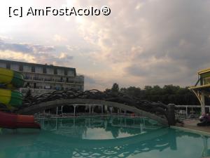 [P04] piscina exterioară » foto by Mihs
 - 
<span class="allrVoted glyphicon glyphicon-heart hidden" id="av1375593"></span>
<a class="m-l-10 hidden" id="sv1375593" onclick="voting_Foto_DelVot(,1375593,23796)" role="button">șterge vot <span class="glyphicon glyphicon-remove"></span></a>
<a id="v91375593" class=" c-red"  onclick="voting_Foto_SetVot(1375593)" role="button"><span class="glyphicon glyphicon-heart-empty"></span> <b>LIKE</b> = Votează poza</a> <img class="hidden"  id="f1375593W9" src="/imagini/loader.gif" border="0" /><span class="AjErrMes hidden" id="e1375593ErM"></span>