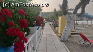 [P05] Faleza cu terase, reataurante Moraitika » foto by Crisstin
 - 
<span class="allrVoted glyphicon glyphicon-heart hidden" id="av1238755"></span>
<a class="m-l-10 hidden" id="sv1238755" onclick="voting_Foto_DelVot(,1238755,23848)" role="button">șterge vot <span class="glyphicon glyphicon-remove"></span></a>
<a id="v91238755" class=" c-red"  onclick="voting_Foto_SetVot(1238755)" role="button"><span class="glyphicon glyphicon-heart-empty"></span> <b>LIKE</b> = Votează poza</a> <img class="hidden"  id="f1238755W9" src="/imagini/loader.gif" border="0" /><span class="AjErrMes hidden" id="e1238755ErM"></span>