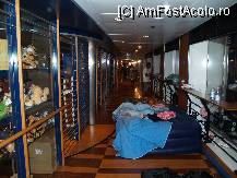 [P28] Foarte multe saltele montate pe puntile navei. In stanga magazinul de suveniruri » foto by pepsi70ro
 - 
<span class="allrVoted glyphicon glyphicon-heart hidden" id="av83074"></span>
<a class="m-l-10 hidden" id="sv83074" onclick="voting_Foto_DelVot(,83074,23849)" role="button">șterge vot <span class="glyphicon glyphicon-remove"></span></a>
<a id="v983074" class=" c-red"  onclick="voting_Foto_SetVot(83074)" role="button"><span class="glyphicon glyphicon-heart-empty"></span> <b>LIKE</b> = Votează poza</a> <img class="hidden"  id="f83074W9" src="/imagini/loader.gif" border="0" /><span class="AjErrMes hidden" id="e83074ErM"></span>