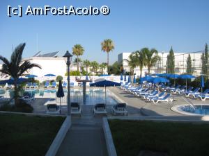 [P08] Piscina dimineata » foto by zozo
 - 
<span class="allrVoted glyphicon glyphicon-heart hidden" id="av980642"></span>
<a class="m-l-10 hidden" id="sv980642" onclick="voting_Foto_DelVot(,980642,23887)" role="button">șterge vot <span class="glyphicon glyphicon-remove"></span></a>
<a id="v9980642" class=" c-red"  onclick="voting_Foto_SetVot(980642)" role="button"><span class="glyphicon glyphicon-heart-empty"></span> <b>LIKE</b> = Votează poza</a> <img class="hidden"  id="f980642W9" src="/imagini/loader.gif" border="0" /><span class="AjErrMes hidden" id="e980642ErM"></span>