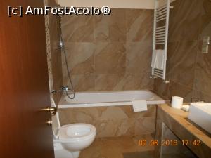 [P14] baia din camera noastră » foto by zlatna
 - 
<span class="allrVoted glyphicon glyphicon-heart hidden" id="av999109"></span>
<a class="m-l-10 hidden" id="sv999109" onclick="voting_Foto_DelVot(,999109,23892)" role="button">șterge vot <span class="glyphicon glyphicon-remove"></span></a>
<a id="v9999109" class=" c-red"  onclick="voting_Foto_SetVot(999109)" role="button"><span class="glyphicon glyphicon-heart-empty"></span> <b>LIKE</b> = Votează poza</a> <img class="hidden"  id="f999109W9" src="/imagini/loader.gif" border="0" /><span class="AjErrMes hidden" id="e999109ErM"></span>