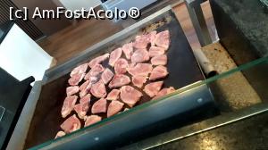 [P11] Ceva carne de porc la grătar » foto by adri-nico
 - 
<span class="allrVoted glyphicon glyphicon-heart hidden" id="av1216011"></span>
<a class="m-l-10 hidden" id="sv1216011" onclick="voting_Foto_DelVot(,1216011,23907)" role="button">șterge vot <span class="glyphicon glyphicon-remove"></span></a>
<a id="v91216011" class=" c-red"  onclick="voting_Foto_SetVot(1216011)" role="button"><span class="glyphicon glyphicon-heart-empty"></span> <b>LIKE</b> = Votează poza</a> <img class="hidden"  id="f1216011W9" src="/imagini/loader.gif" border="0" /><span class="AjErrMes hidden" id="e1216011ErM"></span>