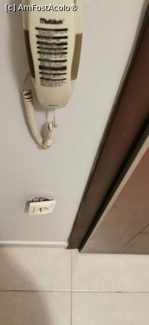 [P15] Interfonul și priza de la intrare.... » foto by ⭐ValentinB_88⭐
 - 
<span class="allrVoted glyphicon glyphicon-heart hidden" id="av1540897"></span>
<a class="m-l-10 hidden" id="sv1540897" onclick="voting_Foto_DelVot(,1540897,23945)" role="button">șterge vot <span class="glyphicon glyphicon-remove"></span></a>
<a id="v91540897" class=" c-red"  onclick="voting_Foto_SetVot(1540897)" role="button"><span class="glyphicon glyphicon-heart-empty"></span> <b>LIKE</b> = Votează poza</a> <img class="hidden"  id="f1540897W9" src="/imagini/loader.gif" border="0" /><span class="AjErrMes hidden" id="e1540897ErM"></span>