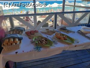 [P27] Tot la bufetul de pe plajă » foto by roxxie
 - 
<span class="allrVoted glyphicon glyphicon-heart hidden" id="av1499177"></span>
<a class="m-l-10 hidden" id="sv1499177" onclick="voting_Foto_DelVot(,1499177,24125)" role="button">șterge vot <span class="glyphicon glyphicon-remove"></span></a>
<a id="v91499177" class=" c-red"  onclick="voting_Foto_SetVot(1499177)" role="button"><span class="glyphicon glyphicon-heart-empty"></span> <b>LIKE</b> = Votează poza</a> <img class="hidden"  id="f1499177W9" src="/imagini/loader.gif" border="0" /><span class="AjErrMes hidden" id="e1499177ErM"></span>