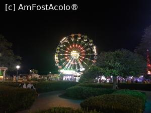 [P75] Roata din centru » foto by roxxie
 - 
<span class="allrVoted glyphicon glyphicon-heart hidden" id="av1499225"></span>
<a class="m-l-10 hidden" id="sv1499225" onclick="voting_Foto_DelVot(,1499225,24125)" role="button">șterge vot <span class="glyphicon glyphicon-remove"></span></a>
<a id="v91499225" class=" c-red"  onclick="voting_Foto_SetVot(1499225)" role="button"><span class="glyphicon glyphicon-heart-empty"></span> <b>LIKE</b> = Votează poza</a> <img class="hidden"  id="f1499225W9" src="/imagini/loader.gif" border="0" /><span class="AjErrMes hidden" id="e1499225ErM"></span>