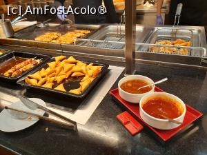 [P85] La restaurantul asiatic » foto by roxxie
 - 
<span class="allrVoted glyphicon glyphicon-heart hidden" id="av1499235"></span>
<a class="m-l-10 hidden" id="sv1499235" onclick="voting_Foto_DelVot(,1499235,24125)" role="button">șterge vot <span class="glyphicon glyphicon-remove"></span></a>
<a id="v91499235" class=" c-red"  onclick="voting_Foto_SetVot(1499235)" role="button"><span class="glyphicon glyphicon-heart-empty"></span> <b>LIKE</b> = Votează poza</a> <img class="hidden"  id="f1499235W9" src="/imagini/loader.gif" border="0" /><span class="AjErrMes hidden" id="e1499235ErM"></span>