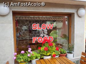 [P16] Family Hotel Santo Bansko - prin curte » foto by sunflower
 - 
<span class="allrVoted glyphicon glyphicon-heart hidden" id="av999326"></span>
<a class="m-l-10 hidden" id="sv999326" onclick="voting_Foto_DelVot(,999326,24144)" role="button">șterge vot <span class="glyphicon glyphicon-remove"></span></a>
<a id="v9999326" class=" c-red"  onclick="voting_Foto_SetVot(999326)" role="button"><span class="glyphicon glyphicon-heart-empty"></span> <b>LIKE</b> = Votează poza</a> <img class="hidden"  id="f999326W9" src="/imagini/loader.gif" border="0" /><span class="AjErrMes hidden" id="e999326ErM"></span>