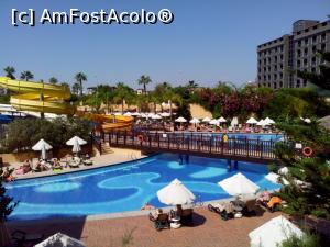 [P59] Piscina cu o parte din tobogane » foto by Yoda
 - 
<span class="allrVoted glyphicon glyphicon-heart hidden" id="av1280548"></span>
<a class="m-l-10 hidden" id="sv1280548" onclick="voting_Foto_DelVot(,1280548,24210)" role="button">șterge vot <span class="glyphicon glyphicon-remove"></span></a>
<a id="v91280548" class=" c-red"  onclick="voting_Foto_SetVot(1280548)" role="button"><span class="glyphicon glyphicon-heart-empty"></span> <b>LIKE</b> = Votează poza</a> <img class="hidden"  id="f1280548W9" src="/imagini/loader.gif" border="0" /><span class="AjErrMes hidden" id="e1280548ErM"></span>