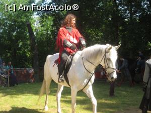[P05] Castelul lui Tepes-Printul calare pe cal alb inca exista!  » foto by Floria
 - 
<span class="allrVoted glyphicon glyphicon-heart hidden" id="av743140"></span>
<a class="m-l-10 hidden" id="sv743140" onclick="voting_Foto_DelVot(,743140,24257)" role="button">șterge vot <span class="glyphicon glyphicon-remove"></span></a>
<a id="v9743140" class=" c-red"  onclick="voting_Foto_SetVot(743140)" role="button"><span class="glyphicon glyphicon-heart-empty"></span> <b>LIKE</b> = Votează poza</a> <img class="hidden"  id="f743140W9" src="/imagini/loader.gif" border="0" /><span class="AjErrMes hidden" id="e743140ErM"></span>