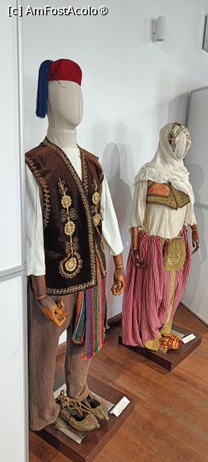 [P10] Costume tradiționale. » foto by tata123 🔱
 - 
<span class="allrVoted glyphicon glyphicon-heart hidden" id="av1497586"></span>
<a class="m-l-10 hidden" id="sv1497586" onclick="voting_Foto_DelVot(,1497586,24302)" role="button">șterge vot <span class="glyphicon glyphicon-remove"></span></a>
<a id="v91497586" class=" c-red"  onclick="voting_Foto_SetVot(1497586)" role="button"><span class="glyphicon glyphicon-heart-empty"></span> <b>LIKE</b> = Votează poza</a> <img class="hidden"  id="f1497586W9" src="/imagini/loader.gif" border="0" /><span class="AjErrMes hidden" id="e1497586ErM"></span>