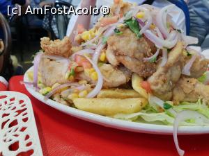 [P02] așa arată o porție în Santiago » foto by robert
 - 
<span class="allrVoted glyphicon glyphicon-heart hidden" id="av1042342"></span>
<a class="m-l-10 hidden" id="sv1042342" onclick="voting_Foto_DelVot(,1042342,24388)" role="button">șterge vot <span class="glyphicon glyphicon-remove"></span></a>
<a id="v91042342" class=" c-red"  onclick="voting_Foto_SetVot(1042342)" role="button"><span class="glyphicon glyphicon-heart-empty"></span> <b>LIKE</b> = Votează poza</a> <img class="hidden"  id="f1042342W9" src="/imagini/loader.gif" border="0" /><span class="AjErrMes hidden" id="e1042342ErM"></span>