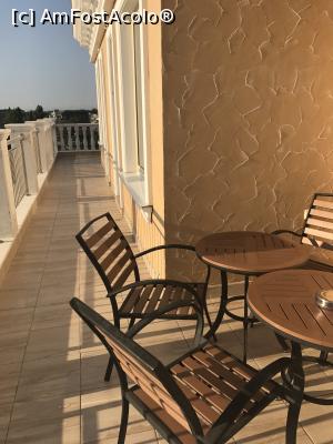 [P07] Balconul imens » foto by lovetotravel
 - 
<span class="allrVoted glyphicon glyphicon-heart hidden" id="av1014966"></span>
<a class="m-l-10 hidden" id="sv1014966" onclick="voting_Foto_DelVot(,1014966,24392)" role="button">șterge vot <span class="glyphicon glyphicon-remove"></span></a>
<a id="v91014966" class=" c-red"  onclick="voting_Foto_SetVot(1014966)" role="button"><span class="glyphicon glyphicon-heart-empty"></span> <b>LIKE</b> = Votează poza</a> <img class="hidden"  id="f1014966W9" src="/imagini/loader.gif" border="0" /><span class="AjErrMes hidden" id="e1014966ErM"></span>