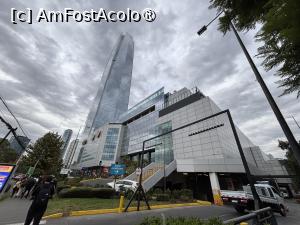 [P02] Costanera Tower Santiago de Chile și Cenco Mall » foto by AZE
 - 
<span class="allrVoted glyphicon glyphicon-heart hidden" id="av1529006"></span>
<a class="m-l-10 hidden" id="sv1529006" onclick="voting_Foto_DelVot(,1529006,24439)" role="button">șterge vot <span class="glyphicon glyphicon-remove"></span></a>
<a id="v91529006" class=" c-red"  onclick="voting_Foto_SetVot(1529006)" role="button"><span class="glyphicon glyphicon-heart-empty"></span> <b>LIKE</b> = Votează poza</a> <img class="hidden"  id="f1529006W9" src="/imagini/loader.gif" border="0" /><span class="AjErrMes hidden" id="e1529006ErM"></span>