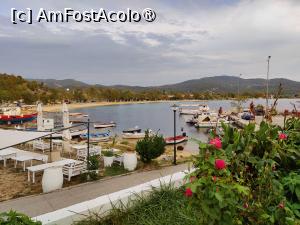 [P01] Micul port din apropierea plajei Neos Marmaras » foto by crismis
 - 
<span class="allrVoted glyphicon glyphicon-heart hidden" id="av1418144"></span>
<a class="m-l-10 hidden" id="sv1418144" onclick="voting_Foto_DelVot(,1418144,24481)" role="button">șterge vot <span class="glyphicon glyphicon-remove"></span></a>
<a id="v91418144" class=" c-red"  onclick="voting_Foto_SetVot(1418144)" role="button"><span class="glyphicon glyphicon-heart-empty"></span> <b>LIKE</b> = Votează poza</a> <img class="hidden"  id="f1418144W9" src="/imagini/loader.gif" border="0" /><span class="AjErrMes hidden" id="e1418144ErM"></span>