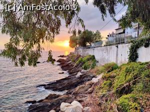 [P11] Apus de soare văzut din apropierea Tavernei Karanasou » foto by crismis
 - 
<span class="allrVoted glyphicon glyphicon-heart hidden" id="av1418154"></span>
<a class="m-l-10 hidden" id="sv1418154" onclick="voting_Foto_DelVot(,1418154,24481)" role="button">șterge vot <span class="glyphicon glyphicon-remove"></span></a>
<a id="v91418154" class=" c-red"  onclick="voting_Foto_SetVot(1418154)" role="button"><span class="glyphicon glyphicon-heart-empty"></span> <b>LIKE</b> = Votează poza</a> <img class="hidden"  id="f1418154W9" src="/imagini/loader.gif" border="0" /><span class="AjErrMes hidden" id="e1418154ErM"></span>