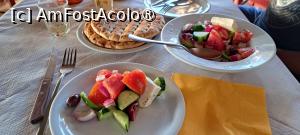 [P29] Taverna Kali Orexi, salată grecească » foto by irinad
 - 
<span class="allrVoted glyphicon glyphicon-heart hidden" id="av1534462"></span>
<a class="m-l-10 hidden" id="sv1534462" onclick="voting_Foto_DelVot(,1534462,24514)" role="button">șterge vot <span class="glyphicon glyphicon-remove"></span></a>
<a id="v91534462" class=" c-red"  onclick="voting_Foto_SetVot(1534462)" role="button"><span class="glyphicon glyphicon-heart-empty"></span> <b>LIKE</b> = Votează poza</a> <img class="hidden"  id="f1534462W9" src="/imagini/loader.gif" border="0" /><span class="AjErrMes hidden" id="e1534462ErM"></span>
