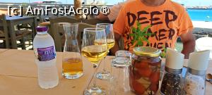 [P41] Taverna Halaris, apă, vin » foto by irinad
 - 
<span class="allrVoted glyphicon glyphicon-heart hidden" id="av1534474"></span>
<a class="m-l-10 hidden" id="sv1534474" onclick="voting_Foto_DelVot(,1534474,24514)" role="button">șterge vot <span class="glyphicon glyphicon-remove"></span></a>
<a id="v91534474" class=" c-red"  onclick="voting_Foto_SetVot(1534474)" role="button"><span class="glyphicon glyphicon-heart-empty"></span> <b>LIKE</b> = Votează poza</a> <img class="hidden"  id="f1534474W9" src="/imagini/loader.gif" border="0" /><span class="AjErrMes hidden" id="e1534474ErM"></span>