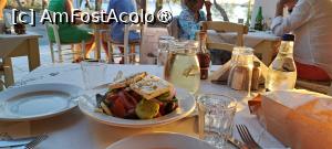 [P62] Taverna Apostolis, salată grecească, vin, apă » foto by irinad
 - 
<span class="allrVoted glyphicon glyphicon-heart hidden" id="av1534495"></span>
<a class="m-l-10 hidden" id="sv1534495" onclick="voting_Foto_DelVot(,1534495,24514)" role="button">șterge vot <span class="glyphicon glyphicon-remove"></span></a>
<a id="v91534495" class=" c-red"  onclick="voting_Foto_SetVot(1534495)" role="button"><span class="glyphicon glyphicon-heart-empty"></span> <b>LIKE</b> = Votează poza</a> <img class="hidden"  id="f1534495W9" src="/imagini/loader.gif" border="0" /><span class="AjErrMes hidden" id="e1534495ErM"></span>