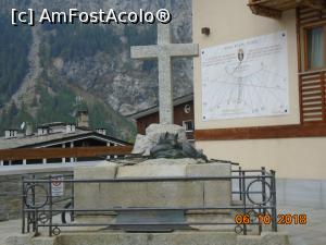 [P09] Monumentul închinat exploratorului Felice Ollier » foto by Mitica49
 - 
<span class="allrVoted glyphicon glyphicon-heart hidden" id="av1025017"></span>
<a class="m-l-10 hidden" id="sv1025017" onclick="voting_Foto_DelVot(,1025017,24517)" role="button">șterge vot <span class="glyphicon glyphicon-remove"></span></a>
<a id="v91025017" class=" c-red"  onclick="voting_Foto_SetVot(1025017)" role="button"><span class="glyphicon glyphicon-heart-empty"></span> <b>LIKE</b> = Votează poza</a> <img class="hidden"  id="f1025017W9" src="/imagini/loader.gif" border="0" /><span class="AjErrMes hidden" id="e1025017ErM"></span>