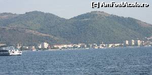 [P08] Panorama Orşovei din vapor » foto by Michi
 - 
<span class="allrVoted glyphicon glyphicon-heart hidden" id="av670469"></span>
<a class="m-l-10 hidden" id="sv670469" onclick="voting_Foto_DelVot(,670469,24544)" role="button">șterge vot <span class="glyphicon glyphicon-remove"></span></a>
<a id="v9670469" class=" c-red"  onclick="voting_Foto_SetVot(670469)" role="button"><span class="glyphicon glyphicon-heart-empty"></span> <b>LIKE</b> = Votează poza</a> <img class="hidden"  id="f670469W9" src="/imagini/loader.gif" border="0" /><span class="AjErrMes hidden" id="e670469ErM"></span>