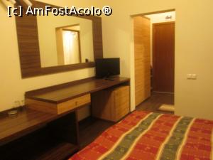 [P10] Family Hotel Gorski Kut. Camera dubla cu pat matrimonial, spatioasa, cu mobilier in stare foarte buna.  » foto by Floria
 - 
<span class="allrVoted glyphicon glyphicon-heart hidden" id="av1029143"></span>
<a class="m-l-10 hidden" id="sv1029143" onclick="voting_Foto_DelVot(,1029143,24563)" role="button">șterge vot <span class="glyphicon glyphicon-remove"></span></a>
<a id="v91029143" class=" c-red"  onclick="voting_Foto_SetVot(1029143)" role="button"><span class="glyphicon glyphicon-heart-empty"></span> <b>LIKE</b> = Votează poza</a> <img class="hidden"  id="f1029143W9" src="/imagini/loader.gif" border="0" /><span class="AjErrMes hidden" id="e1029143ErM"></span>
