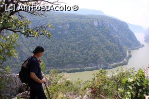 [P40] Parcul Natural Porțile de Fier, Masivul Ciucaru  Mic, Muntele Mali Strbac (Serbia) văzut de la al doilea Punct de belvedere de pe Traseu » foto by mprofeanu
 - 
<span class="allrVoted glyphicon glyphicon-heart hidden" id="av1191472"></span>
<a class="m-l-10 hidden" id="sv1191472" onclick="voting_Foto_DelVot(,1191472,24578)" role="button">șterge vot <span class="glyphicon glyphicon-remove"></span></a>
<a id="v91191472" class=" c-red"  onclick="voting_Foto_SetVot(1191472)" role="button"><span class="glyphicon glyphicon-heart-empty"></span> <b>LIKE</b> = Votează poza</a> <img class="hidden"  id="f1191472W9" src="/imagini/loader.gif" border="0" /><span class="AjErrMes hidden" id="e1191472ErM"></span>