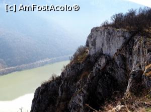 [P09] circuit Vf. Ciucărul Mare<p> Dunarea la Cazanele Mari » foto by Dana2008
 - 
<span class="allrVoted glyphicon glyphicon-heart hidden" id="av1060243"></span>
<a class="m-l-10 hidden" id="sv1060243" onclick="voting_Foto_DelVot(,1060243,24578)" role="button">șterge vot <span class="glyphicon glyphicon-remove"></span></a>
<a id="v91060243" class=" c-red"  onclick="voting_Foto_SetVot(1060243)" role="button"><span class="glyphicon glyphicon-heart-empty"></span> <b>LIKE</b> = Votează poza</a> <img class="hidden"  id="f1060243W9" src="/imagini/loader.gif" border="0" /><span class="AjErrMes hidden" id="e1060243ErM"></span>