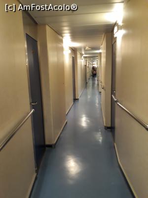 [P14] pe ferybot, hol cabine » foto by adrianbogdan
 - 
<span class="allrVoted glyphicon glyphicon-heart hidden" id="av1030909"></span>
<a class="m-l-10 hidden" id="sv1030909" onclick="voting_Foto_DelVot(,1030909,24584)" role="button">șterge vot <span class="glyphicon glyphicon-remove"></span></a>
<a id="v91030909" class=" c-red"  onclick="voting_Foto_SetVot(1030909)" role="button"><span class="glyphicon glyphicon-heart-empty"></span> <b>LIKE</b> = Votează poza</a> <img class="hidden"  id="f1030909W9" src="/imagini/loader.gif" border="0" /><span class="AjErrMes hidden" id="e1030909ErM"></span>