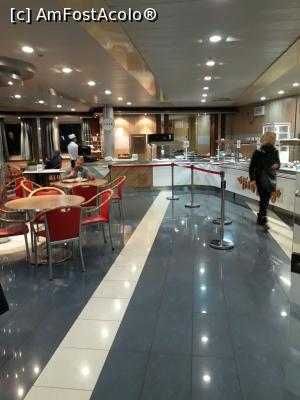 [P15] restaurant ferybot » foto by adrianbogdan
 - 
<span class="allrVoted glyphicon glyphicon-heart hidden" id="av1030910"></span>
<a class="m-l-10 hidden" id="sv1030910" onclick="voting_Foto_DelVot(,1030910,24584)" role="button">șterge vot <span class="glyphicon glyphicon-remove"></span></a>
<a id="v91030910" class=" c-red"  onclick="voting_Foto_SetVot(1030910)" role="button"><span class="glyphicon glyphicon-heart-empty"></span> <b>LIKE</b> = Votează poza</a> <img class="hidden"  id="f1030910W9" src="/imagini/loader.gif" border="0" /><span class="AjErrMes hidden" id="e1030910ErM"></span>