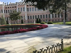 [P21] Dolmabahce » foto by krisstinna
 - 
<span class="allrVoted glyphicon glyphicon-heart hidden" id="av1126784"></span>
<a class="m-l-10 hidden" id="sv1126784" onclick="voting_Foto_DelVot(,1126784,24606)" role="button">șterge vot <span class="glyphicon glyphicon-remove"></span></a>
<a id="v91126784" class=" c-red"  onclick="voting_Foto_SetVot(1126784)" role="button"><span class="glyphicon glyphicon-heart-empty"></span> <b>LIKE</b> = Votează poza</a> <img class="hidden"  id="f1126784W9" src="/imagini/loader.gif" border="0" /><span class="AjErrMes hidden" id="e1126784ErM"></span>