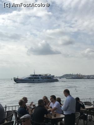 [P27] Dolmabahce » foto by krisstinna
 - 
<span class="allrVoted glyphicon glyphicon-heart hidden" id="av1126790"></span>
<a class="m-l-10 hidden" id="sv1126790" onclick="voting_Foto_DelVot(,1126790,24606)" role="button">șterge vot <span class="glyphicon glyphicon-remove"></span></a>
<a id="v91126790" class=" c-red"  onclick="voting_Foto_SetVot(1126790)" role="button"><span class="glyphicon glyphicon-heart-empty"></span> <b>LIKE</b> = Votează poza</a> <img class="hidden"  id="f1126790W9" src="/imagini/loader.gif" border="0" /><span class="AjErrMes hidden" id="e1126790ErM"></span>