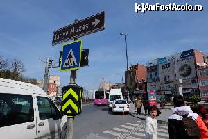 [P30] Indicator spre biseica Chora. Noi mergeam spre ziduri, in poza pe fundal, spre turnul cu steag rosu » foto by nickro
 - 
<span class="allrVoted glyphicon glyphicon-heart hidden" id="av643219"></span>
<a class="m-l-10 hidden" id="sv643219" onclick="voting_Foto_DelVot(,643219,24606)" role="button">șterge vot <span class="glyphicon glyphicon-remove"></span></a>
<a id="v9643219" class=" c-red"  onclick="voting_Foto_SetVot(643219)" role="button"><span class="glyphicon glyphicon-heart-empty"></span> <b>LIKE</b> = Votează poza</a> <img class="hidden"  id="f643219W9" src="/imagini/loader.gif" border="0" /><span class="AjErrMes hidden" id="e643219ErM"></span>