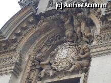 [P11] Palatul Cantacuzino - detaliu - deasupra ferestrei centrale de la etaj » foto by Diaura*
 - 
<span class="allrVoted glyphicon glyphicon-heart hidden" id="av34153"></span>
<a class="m-l-10 hidden" id="sv34153" onclick="voting_Foto_DelVot(,34153,24638)" role="button">șterge vot <span class="glyphicon glyphicon-remove"></span></a>
<a id="v934153" class=" c-red"  onclick="voting_Foto_SetVot(34153)" role="button"><span class="glyphicon glyphicon-heart-empty"></span> <b>LIKE</b> = Votează poza</a> <img class="hidden"  id="f34153W9" src="/imagini/loader.gif" border="0" /><span class="AjErrMes hidden" id="e34153ErM"></span>