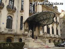 [P03] Palatul Cantacuzino - de remarcat copertina in forma de scoica » foto by Diaura*
 - 
<span class="allrVoted glyphicon glyphicon-heart hidden" id="av34135"></span>
<a class="m-l-10 hidden" id="sv34135" onclick="voting_Foto_DelVot(,34135,24638)" role="button">șterge vot <span class="glyphicon glyphicon-remove"></span></a>
<a id="v934135" class=" c-red"  onclick="voting_Foto_SetVot(34135)" role="button"><span class="glyphicon glyphicon-heart-empty"></span> <b>LIKE</b> = Votează poza</a> <img class="hidden"  id="f34135W9" src="/imagini/loader.gif" border="0" /><span class="AjErrMes hidden" id="e34135ErM"></span>
