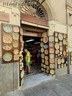 [P36] La pas prin Tropea » foto by crismis
 - 
<span class="allrVoted glyphicon glyphicon-heart hidden" id="av1498487"></span>
<a class="m-l-10 hidden" id="sv1498487" onclick="voting_Foto_DelVot(,1498487,24664)" role="button">șterge vot <span class="glyphicon glyphicon-remove"></span></a>
<a id="v91498487" class=" c-red"  onclick="voting_Foto_SetVot(1498487)" role="button"><span class="glyphicon glyphicon-heart-empty"></span> <b>LIKE</b> = Votează poza</a> <img class="hidden"  id="f1498487W9" src="/imagini/loader.gif" border="0" /><span class="AjErrMes hidden" id="e1498487ErM"></span>