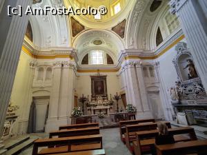 [P64] La pas prin Tropea; catedrala » foto by crismis
 - 
<span class="allrVoted glyphicon glyphicon-heart hidden" id="av1498537"></span>
<a class="m-l-10 hidden" id="sv1498537" onclick="voting_Foto_DelVot(,1498537,24664)" role="button">șterge vot <span class="glyphicon glyphicon-remove"></span></a>
<a id="v91498537" class=" c-red"  onclick="voting_Foto_SetVot(1498537)" role="button"><span class="glyphicon glyphicon-heart-empty"></span> <b>LIKE</b> = Votează poza</a> <img class="hidden"  id="f1498537W9" src="/imagini/loader.gif" border="0" /><span class="AjErrMes hidden" id="e1498537ErM"></span>