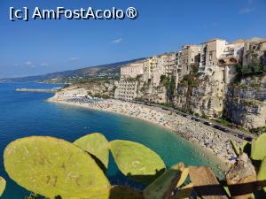 [P80] La Rotonda văzută de pe insulă » foto by crismis
 - 
<span class="allrVoted glyphicon glyphicon-heart hidden" id="av1498553"></span>
<a class="m-l-10 hidden" id="sv1498553" onclick="voting_Foto_DelVot(,1498553,24664)" role="button">șterge vot <span class="glyphicon glyphicon-remove"></span></a>
<a id="v91498553" class=" c-red"  onclick="voting_Foto_SetVot(1498553)" role="button"><span class="glyphicon glyphicon-heart-empty"></span> <b>LIKE</b> = Votează poza</a> <img class="hidden"  id="f1498553W9" src="/imagini/loader.gif" border="0" /><span class="AjErrMes hidden" id="e1498553ErM"></span>