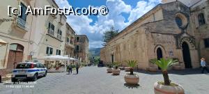 [P63] Cattedrale di Maria Santissima di Romania și Piazza Duomo » foto by irinad
 - 
<span class="allrVoted glyphicon glyphicon-heart hidden" id="av1523151"></span>
<a class="m-l-10 hidden" id="sv1523151" onclick="voting_Foto_DelVot(,1523151,24664)" role="button">șterge vot <span class="glyphicon glyphicon-remove"></span></a>
<a id="v91523151" class=" c-red"  onclick="voting_Foto_SetVot(1523151)" role="button"><span class="glyphicon glyphicon-heart-empty"></span> <b>LIKE</b> = Votează poza</a> <img class="hidden"  id="f1523151W9" src="/imagini/loader.gif" border="0" /><span class="AjErrMes hidden" id="e1523151ErM"></span>