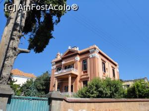 [P28] Încă o clădire șic.  » foto by maryka
 - 
<span class="allrVoted glyphicon glyphicon-heart hidden" id="av1000141"></span>
<a class="m-l-10 hidden" id="sv1000141" onclick="voting_Foto_DelVot(,1000141,24680)" role="button">șterge vot <span class="glyphicon glyphicon-remove"></span></a>
<a id="v91000141" class=" c-red"  onclick="voting_Foto_SetVot(1000141)" role="button"><span class="glyphicon glyphicon-heart-empty"></span> <b>LIKE</b> = Votează poza</a> <img class="hidden"  id="f1000141W9" src="/imagini/loader.gif" border="0" /><span class="AjErrMes hidden" id="e1000141ErM"></span>