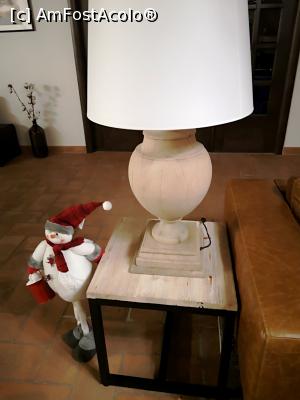 [P43] O lampa cu piciorul din lemn masiv » foto by DOINITA
 - 
<span class="allrVoted glyphicon glyphicon-heart hidden" id="av1040584"></span>
<a class="m-l-10 hidden" id="sv1040584" onclick="voting_Foto_DelVot(,1040584,24687)" role="button">șterge vot <span class="glyphicon glyphicon-remove"></span></a>
<a id="v91040584" class=" c-red"  onclick="voting_Foto_SetVot(1040584)" role="button"><span class="glyphicon glyphicon-heart-empty"></span> <b>LIKE</b> = Votează poza</a> <img class="hidden"  id="f1040584W9" src="/imagini/loader.gif" border="0" /><span class="AjErrMes hidden" id="e1040584ErM"></span>
