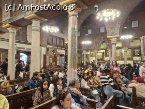 [P52] Cairo, Cartierul Copt, Biserica  Suspendată, Interiorul cu Coloane și Arcade » foto by mprofeanu
 - 
<span class="allrVoted glyphicon glyphicon-heart hidden" id="av1532111"></span>
<a class="m-l-10 hidden" id="sv1532111" onclick="voting_Foto_DelVot(,1532111,24800)" role="button">șterge vot <span class="glyphicon glyphicon-remove"></span></a>
<a id="v91532111" class=" c-red"  onclick="voting_Foto_SetVot(1532111)" role="button"><span class="glyphicon glyphicon-heart-empty"></span> <b>LIKE</b> = Votează poza</a> <img class="hidden"  id="f1532111W9" src="/imagini/loader.gif" border="0" /><span class="AjErrMes hidden" id="e1532111ErM"></span>